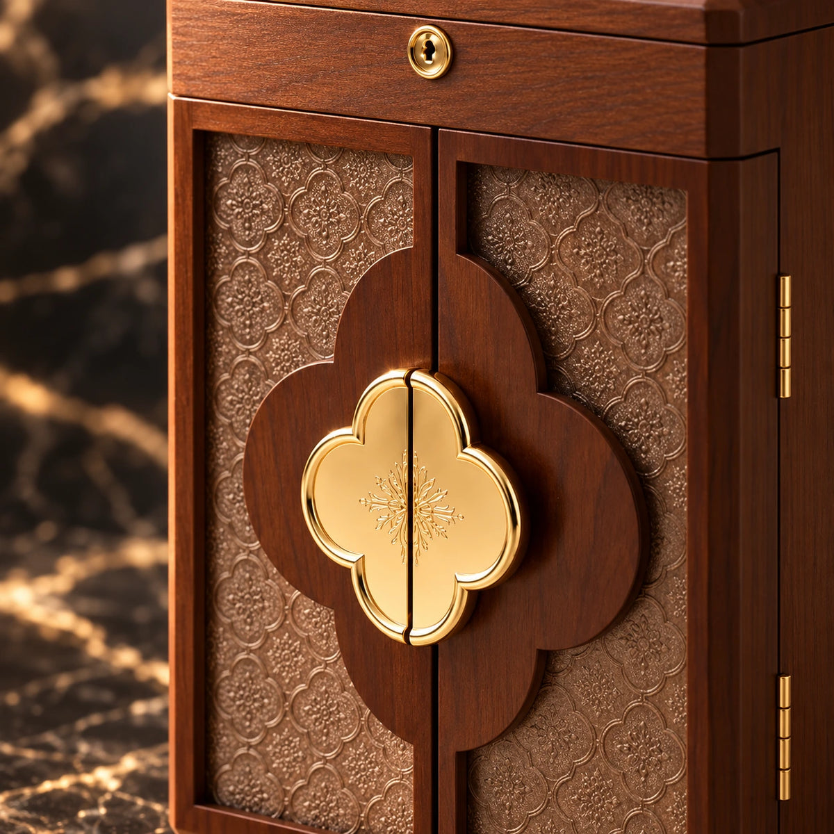Cabinet à Bijoux Bois – 6 Niveaux — Maison Kidora · Détail de finition