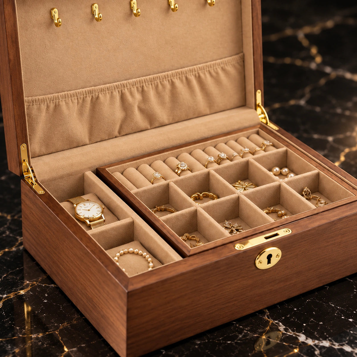Boîte Bois Massif – Bijoux & Montres — Maison Kidora · Détail de matière
