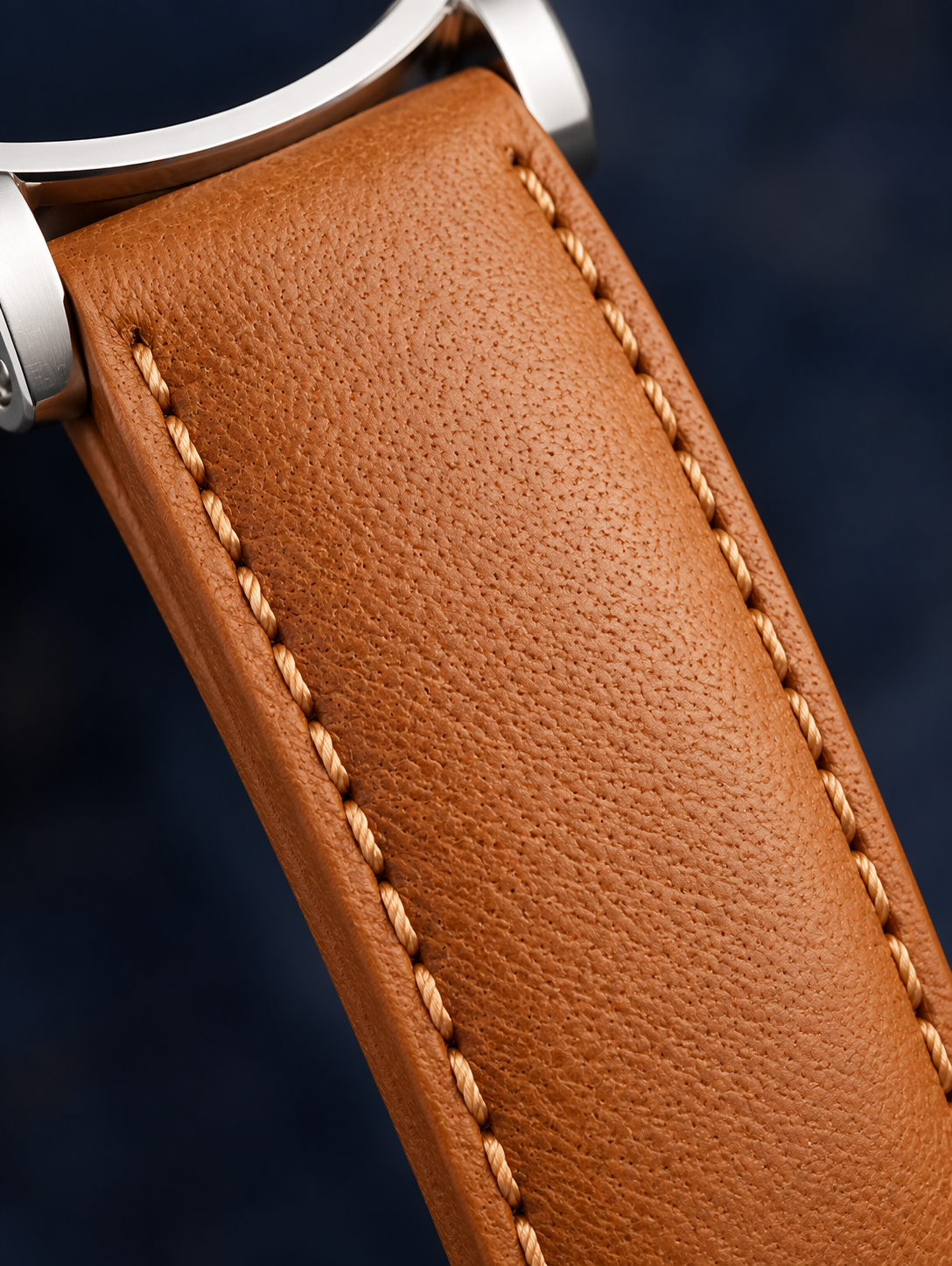 Saint Paul Celestin — Maison Kidora · Gros plan du bracelet