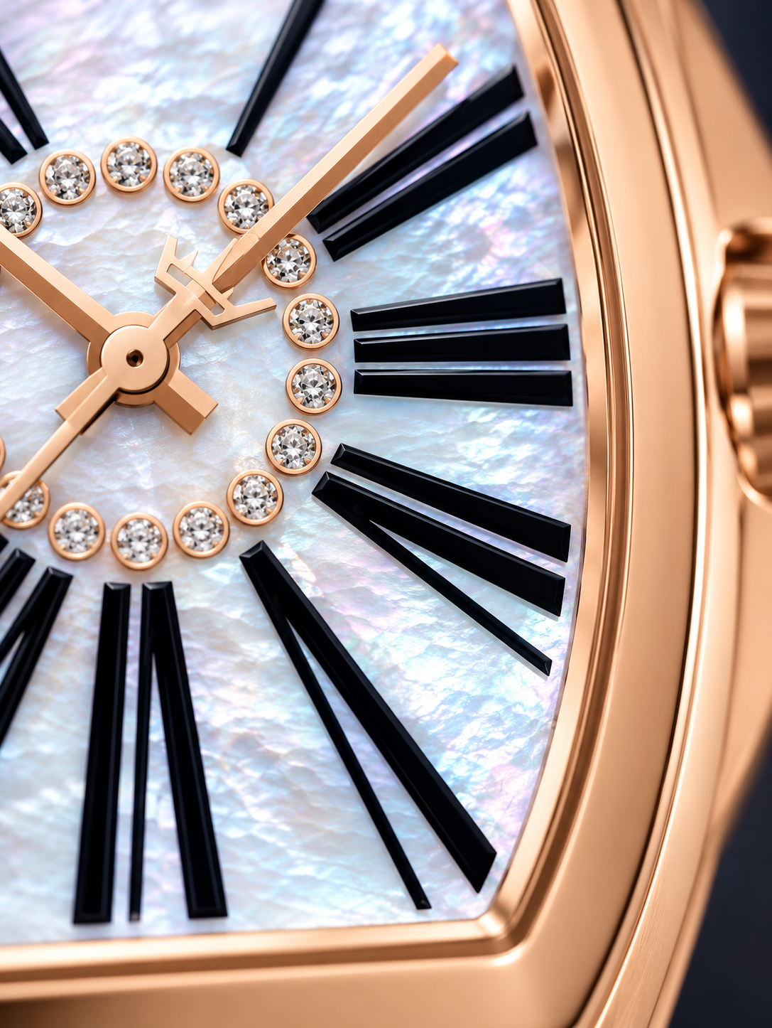 AUDACIEUSE ROSE GOLD — Maison Kidora · Gros plan du cadran